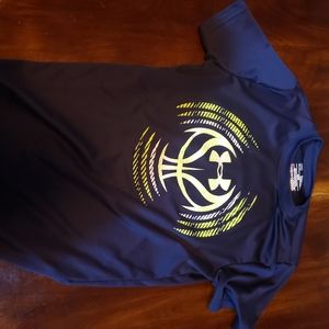 Under armour shirt
